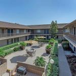 Buena La Vista Apartment Homes